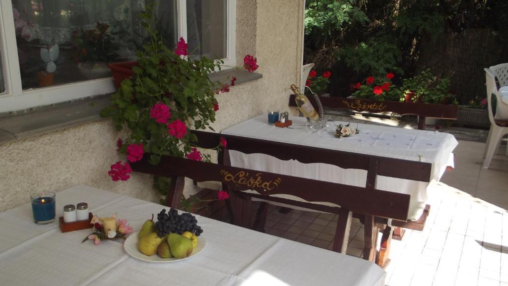 Alabastrom Panzio Es Etterem Bed & Breakfast Bogács Eksteriør bilde
