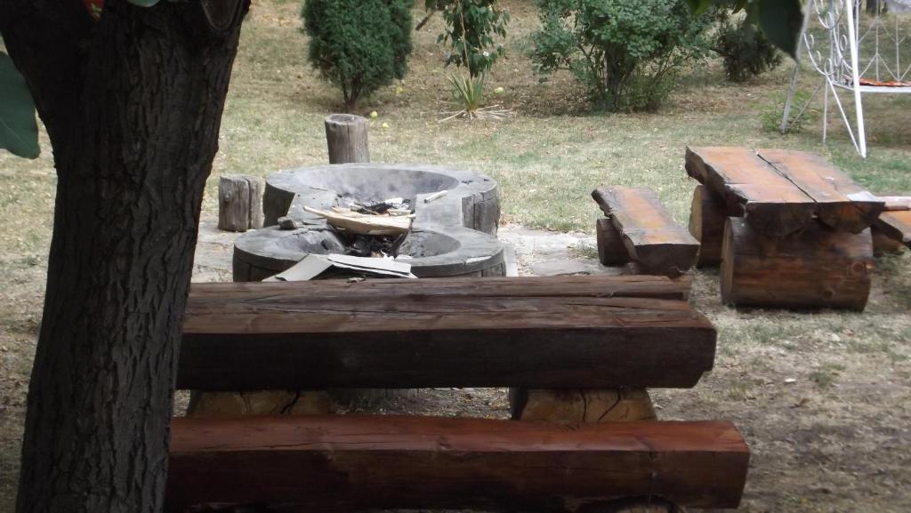 Alabastrom Panzio Es Etterem Bed & Breakfast Bogács Eksteriør bilde